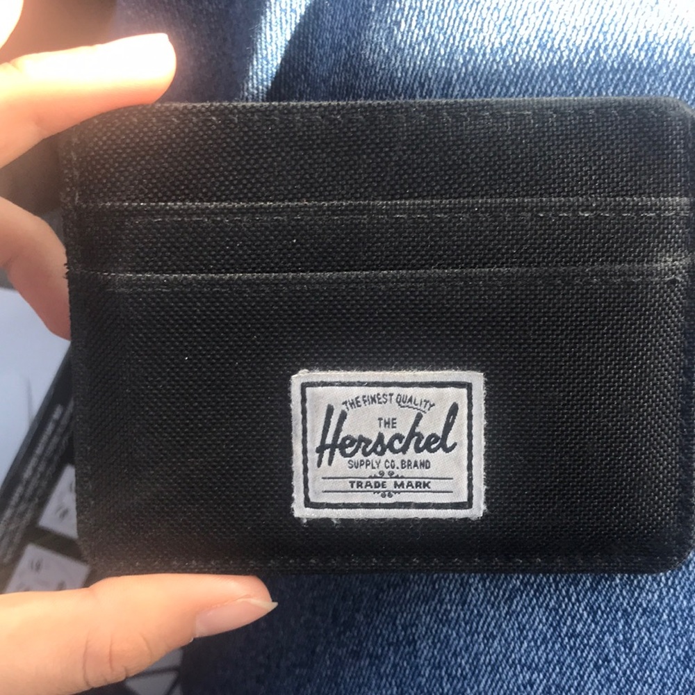 Hardly used Hershel wallet